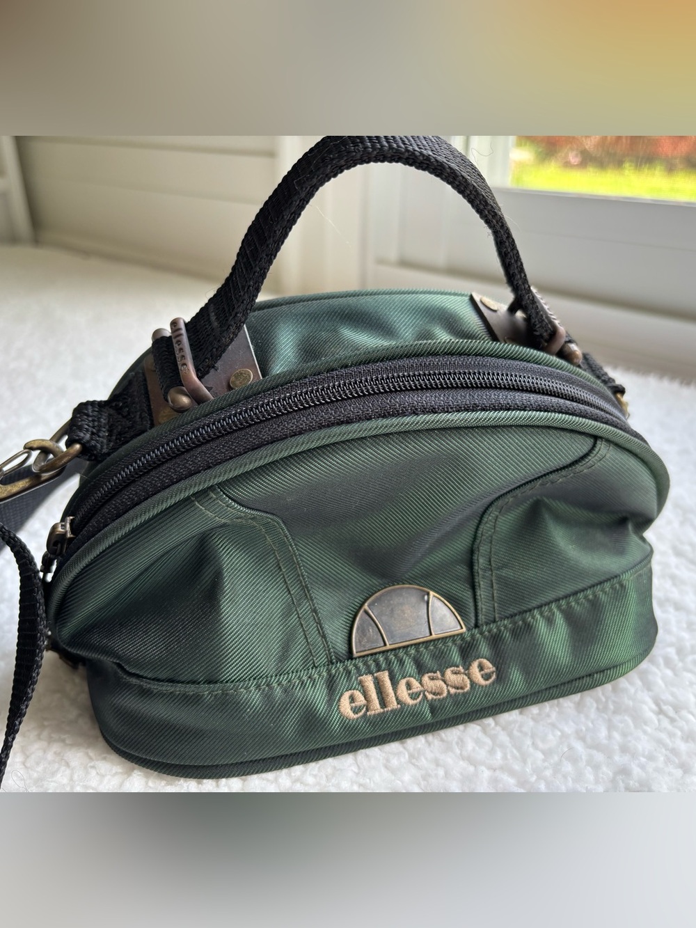 Ellesse Y2K Vintage Rare Green Nylon Half Circle Shaped Structured Crossbody Bag